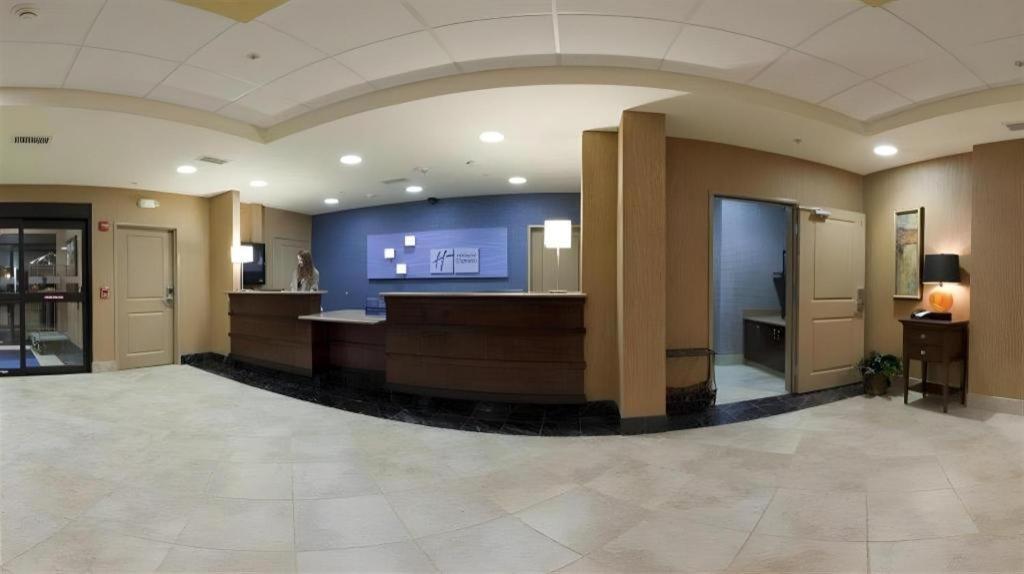 Holiday Inn Express Hotel & Suites Grand Island By Ihg Zewnętrze zdjęcie